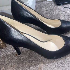 Cole Haan, only worn once. True to size. Business pumps.